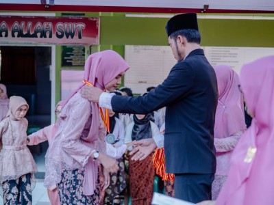 Dwi Nur Mei Rahayu