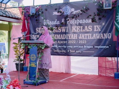 Sambutan Ketua Panitia oleh Ibu Umi Yuliyanti, S.Pd