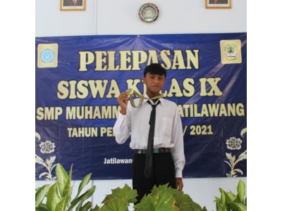 Aji Saputra (1)